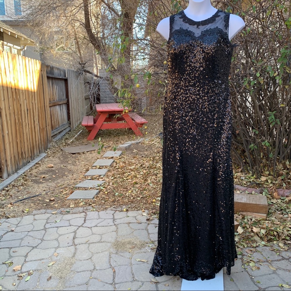 Sarah Bridal Black Mesh Sequence Maxi Dress | 14
